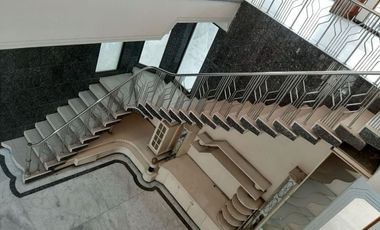 RUMAH Jl Bali, Area Komersial, cocok untuk usaha