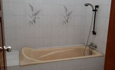 RUMAH Jl Bali, Area Komersial, cocok untuk usaha