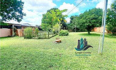 VENDO AMPLIA CASA A SOLO 2 MINUTOS DE LA INTERAMERICANA