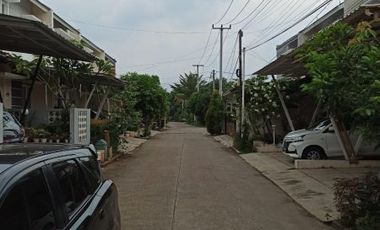 Rumah Take over 2 lantai murah dlm Perumahan dicibinong,Bogor
