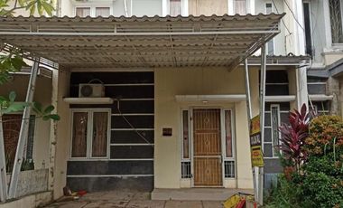 Rumah Take over 2 lantai murah dlm Perumahan dicibinong,Bogor