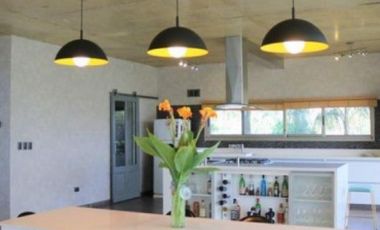Nuevo Quilmes Casa Increible a la Laguna