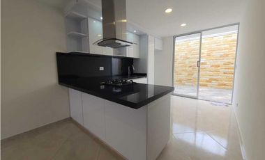 Se Vende Hermosa Casa para Estrenar cerca a centro comercial