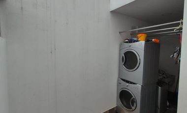 casa en venta en villa antigua. Cod V5079