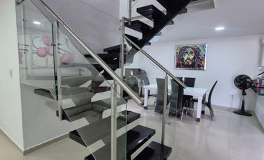 casa en venta en villa antigua. Cod V5079