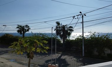 Capaes - Villa Marina: Se Alquila Casa Frente al Mar en Capaes