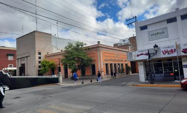 ZONA CENTRO EDIFICIO COMERCIAL CON LOCALES Y DEPARTAMENTOS
