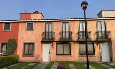 casa en renta, toluca, valle de la hacienda. fraccionamiento con doble caseta de seguridad.