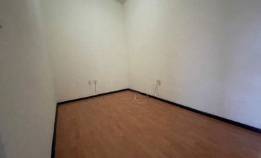 casa en renta, toluca, valle de la hacienda. fraccionamiento con doble caseta de seguridad.