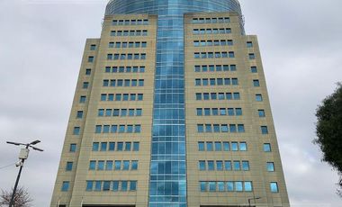 Oficina en Saavedra - Torre Panamerciana Plaza.-