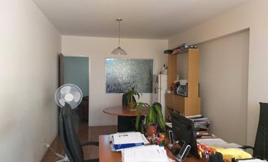 OFICINA PEGADA A LOS TRIBUNALES