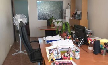 OFICINA PEGADA A LOS TRIBUNALES