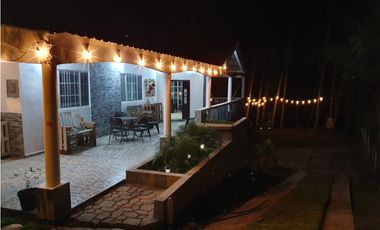 Venta de terreno y casa en Altos de Cerro Azul