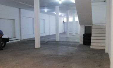 Local en renta con gran afluencia. Zona comercial Tlalnepantla