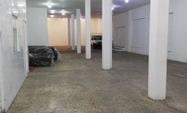 Local en renta con gran afluencia. Zona comercial Tlalnepantla