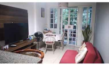 Vendo Apartamento en Via Cincuentenario # 2014 avd