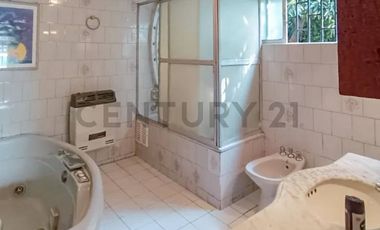 Casa Gran potencial Comercial 1000 mts Oportunidad