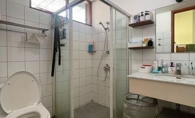DIJUAL RUMAH MODERN ARSITEK di Jl PINANG MERAH, PONDOK INDAH, JAKSEL
