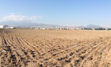 Terreno con escrituras a 800 metros del tec de monterrey toluca
