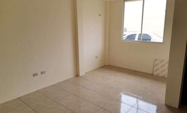 Casa esquinera de venta en la Urbanización Durán City, 3 dormitorios.