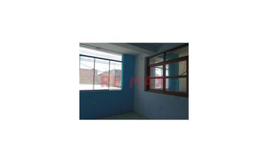 Se Vende Casa En Zona Exclusiva-Urbana