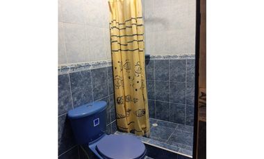 VENTA DE CASA DE DOS PISOS EN VILLAVICENCIO REMODELADA