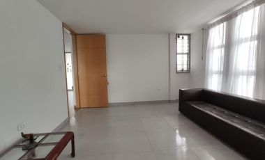 casa en venta en el bosque. Cod V24358