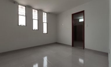 casa en venta en el bosque. Cod V24358