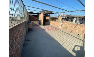 Venta De Casa 4 Pisos Sin Acabados En Laredo