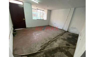 Venta De Casa 4 Pisos Sin Acabados En Laredo