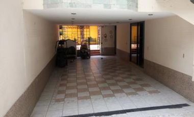 CASA SOLA EN PASEOS DE TAXQUEÑA, COYOACAN