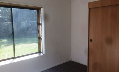 Acogedora casa en terreno 800 m2 en arriendo enTalagante