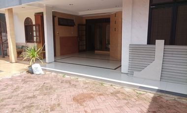 Flash Sale. Rumah besar & luas di Giri Loka 2, BSD