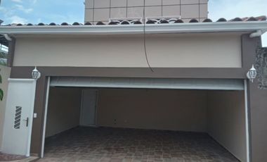 ALQUILO CASA AMOBLADA EN LINDA VISTA $1,300