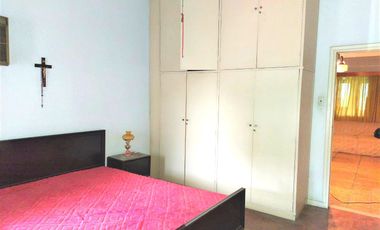 Venta casa 3 amb con escritorio y jardín- José León Suarez