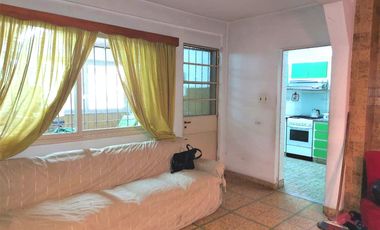 Venta casa 3 amb con escritorio y jardín- José León Suarez