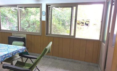 Venta casa 3 amb con escritorio y jardín- José León Suarez