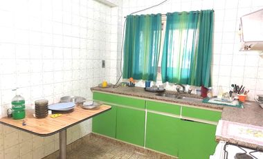 Venta casa 3 amb con escritorio y jardín- José León Suarez