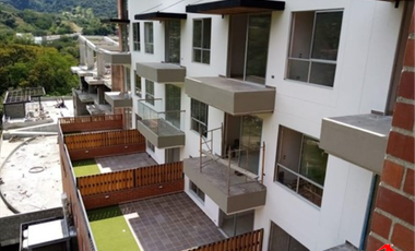 apartamento en venta en urbano. Cod V4229