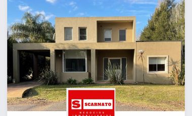 Venta de casa en Echeverria del lago