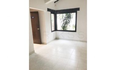 casa en venta en santa barbara occidental-usaquén. Cod V4296