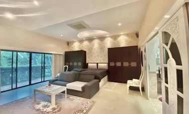 Large Golf Condo in Hua Hin at Palm Hills Golf Resort