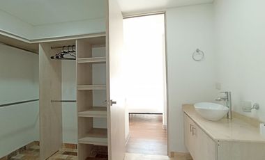 apartamento en arriendo en ciudad jardín. Cod A117899
