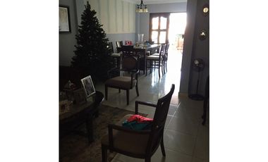 Vendo casa en Las Cumbres *LC-10*