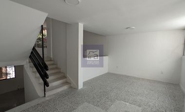 COD. 11044 - SE ARRIENDA CASA - BARRIO: EL PRADO