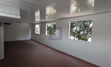 COD. 11044 - SE ARRIENDA CASA - BARRIO: EL PRADO