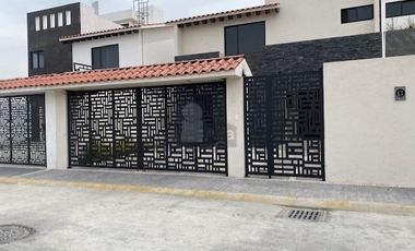 Casa sola en venta en El Molino de Flores, Texcoco, México