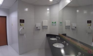 oficina en arriendo/venta en chico. Cod A3057