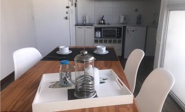 Departamento de dos ambientes a la calle  todo a nuevo