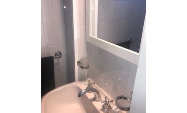 Departamento de dos ambientes a la calle  todo a nuevo